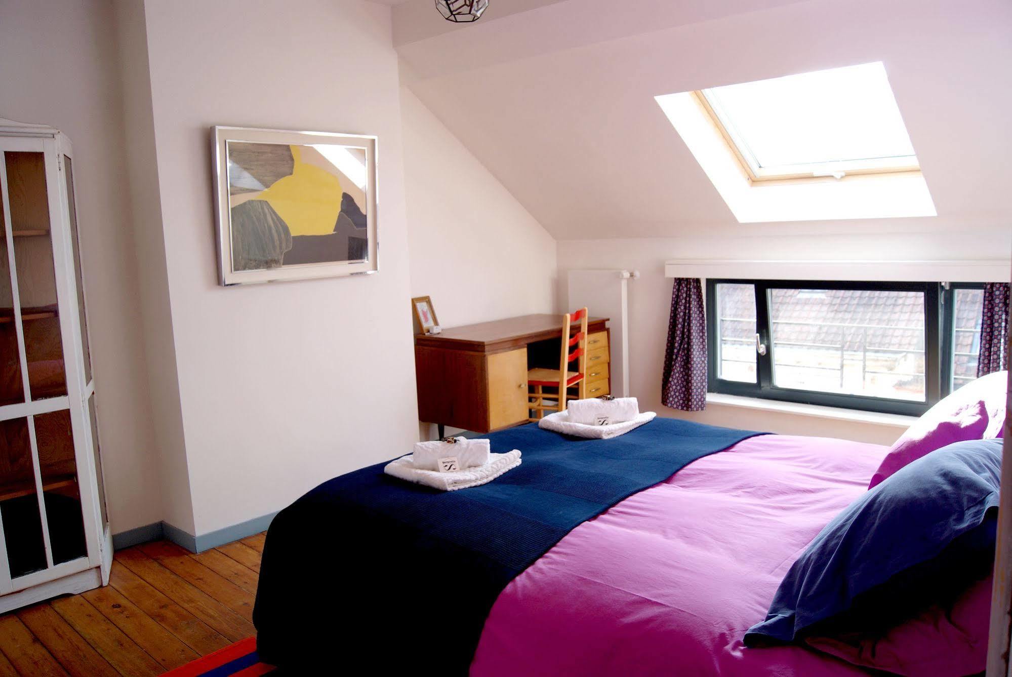 B&B Serpentin Ixelles ภายนอก รูปภาพ